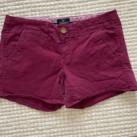 American Eagle Outfitters Stretch Shortie - Picture 1 of 4